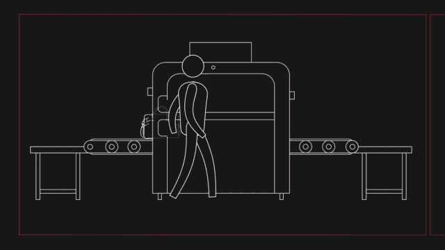 人過安檢門，物過安檢機